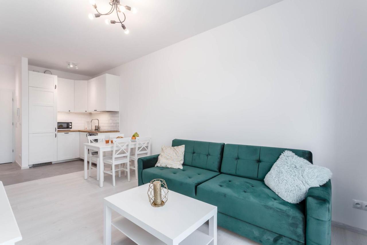 Chill Apartments Warsaw Airport ภายนอก รูปภาพ
