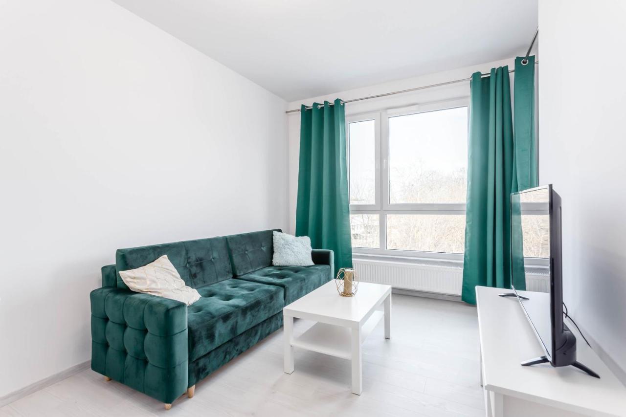 Chill Apartments Warsaw Airport ภายนอก รูปภาพ