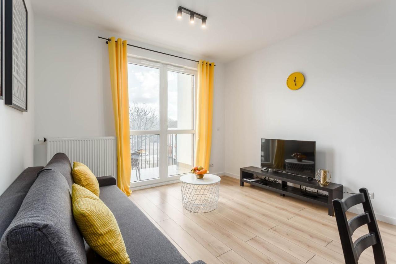 Chill Apartments Warsaw Airport ภายนอก รูปภาพ