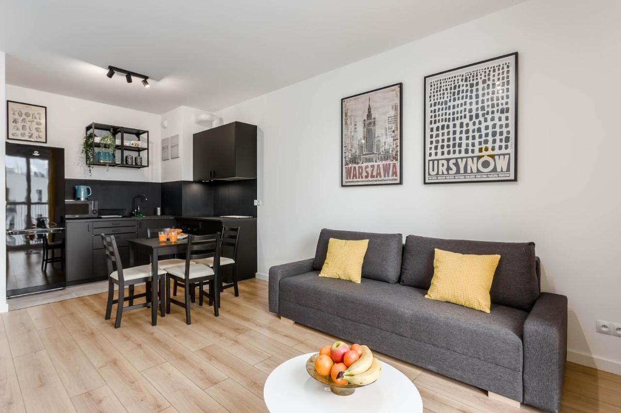 Chill Apartments Warsaw Airport ภายนอก รูปภาพ